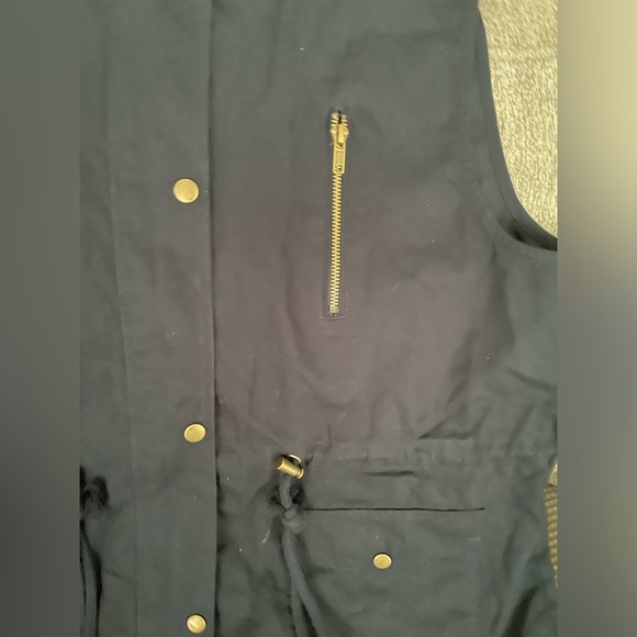 2X Zenana Outfitters navy blue sleeveless zippered vest - Picture 2 of 5